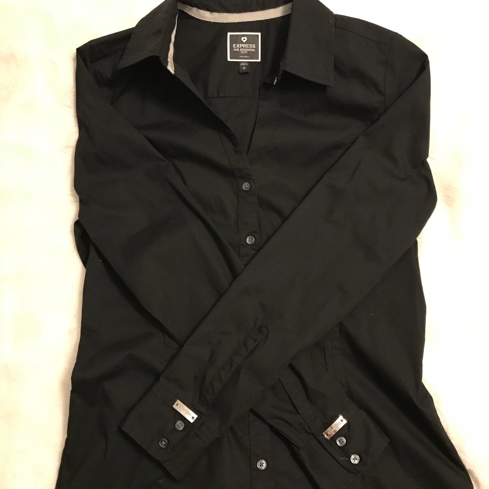 Express Long-Sleeve Essential Shirt in Black